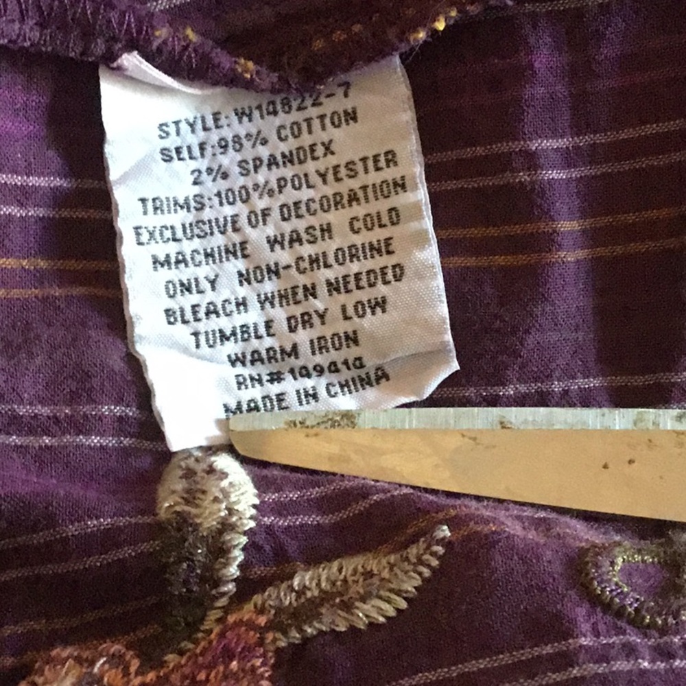 GUC Johnny Was Long Sleeved Top - Picture 7 of 7